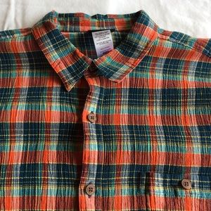 Patagonia 100% Organic Cotton Button Up Shirt